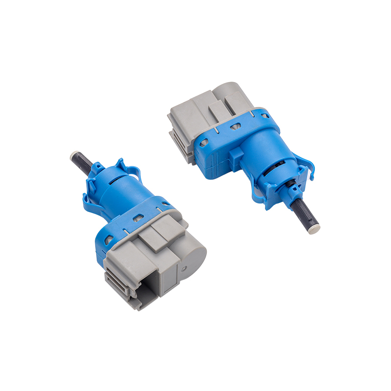 Substituição do interruptor da luz de freio Ford, Mazda, Lincoln 7E5Z13480A
   