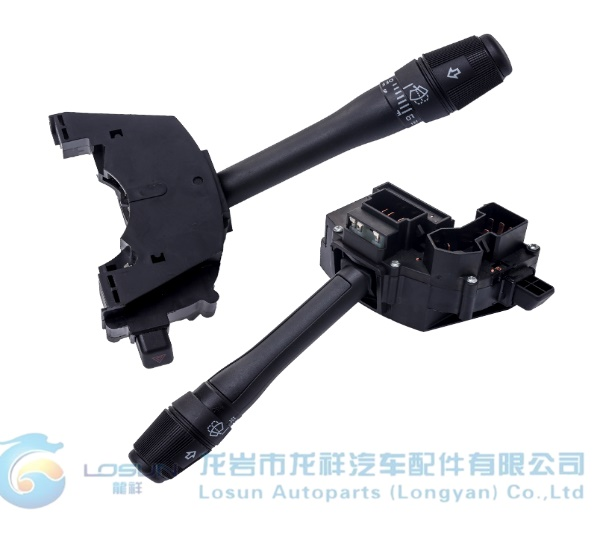 Substituição da chave de seta/combinada Ford F4ZZ-13K359-A
   